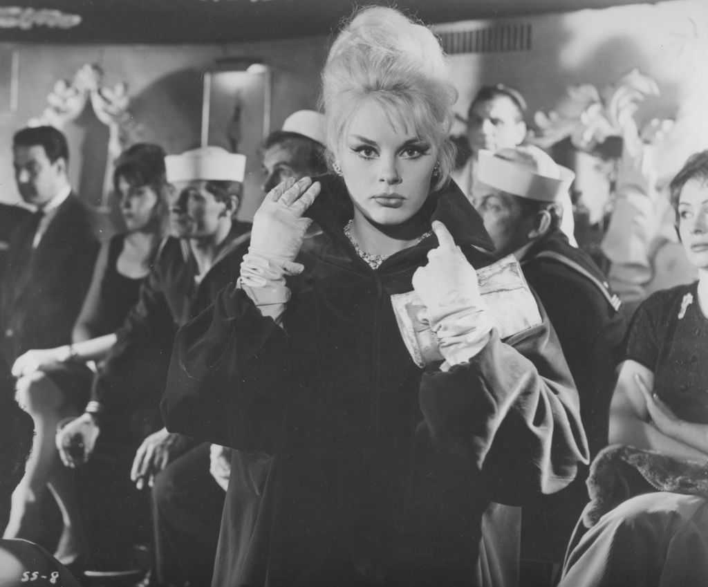 Actress Elke Sommer, known for roles in 1960s comedies and espionage films, dies at 85 — Caledonia Community news