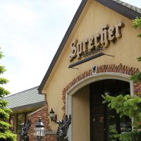 We did it! Sprecher celebrates our Milwaukee Brewers’ historic World Championship with free beer and soda — Caledonia Dining news